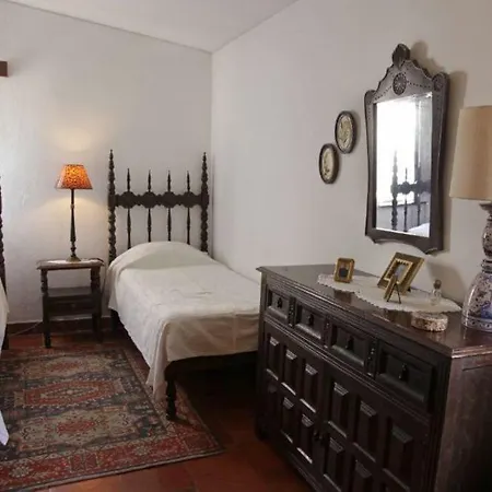 Vivenda Villa *